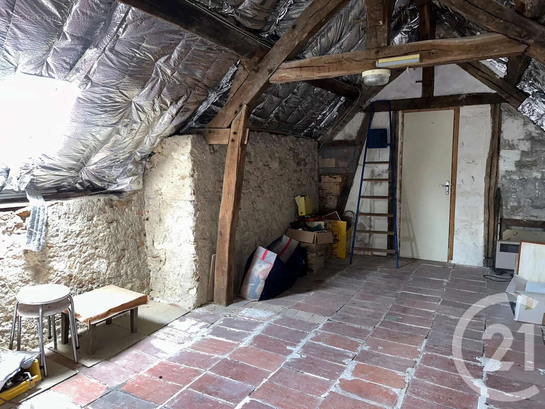 Maison à SURY-ES-BOIS