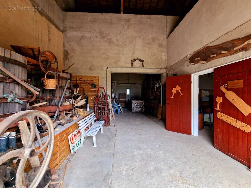 Maison à MONPRIMBLANC