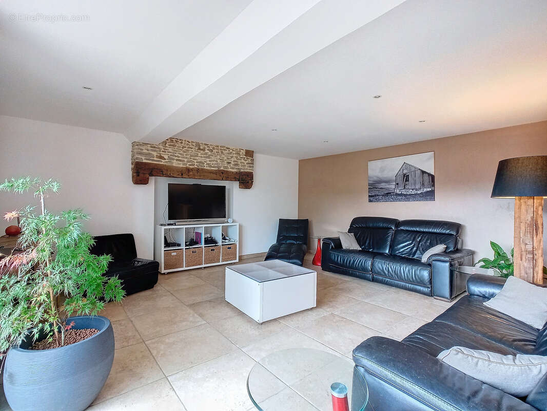 Maison à VILLERS-BOCAGE