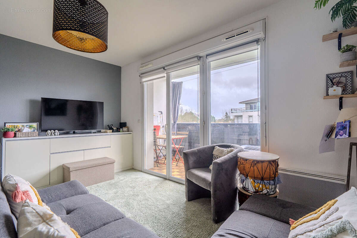Appartement à VILLENAVE-D'ORNON