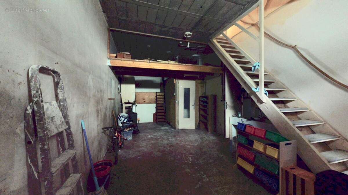 Maison à JOUY-LE-CHATEL