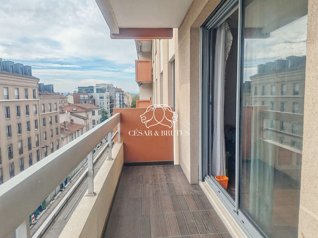 Appartement à LYON-3E