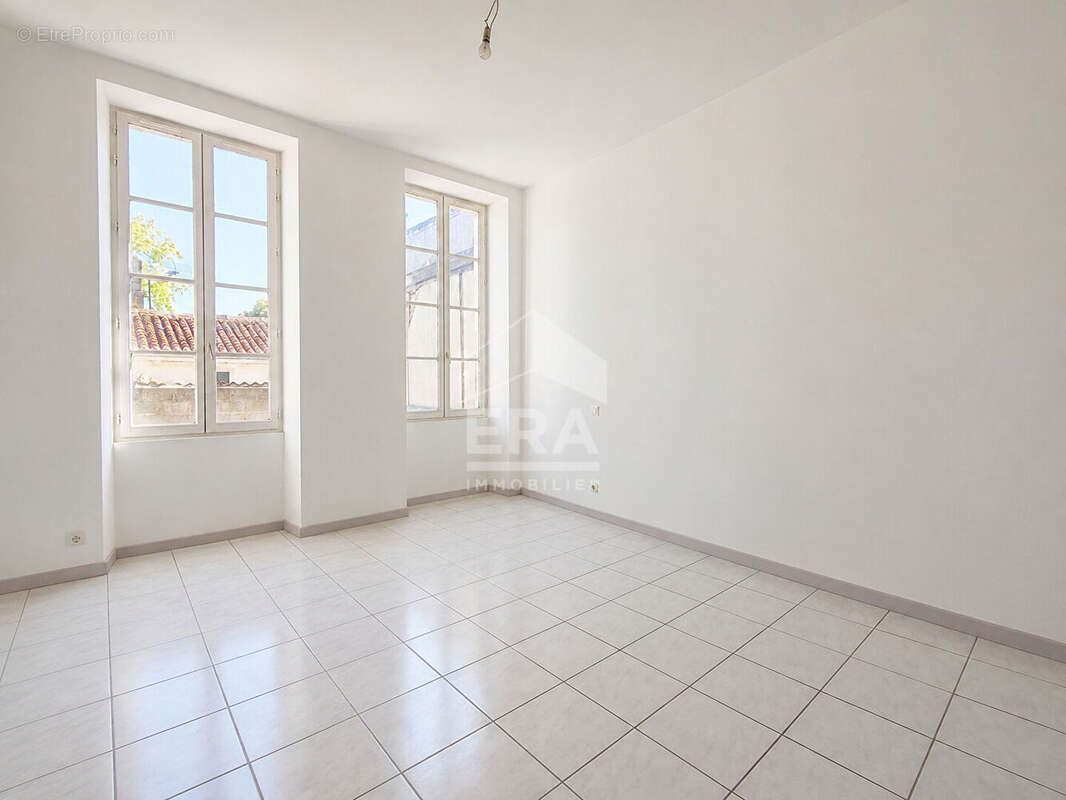 Immeuble 170m² à cognac - photo 7