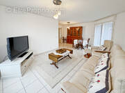 Appartement à PAREMPUYRE