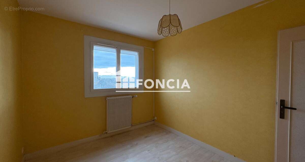 Appartement à LUCE
