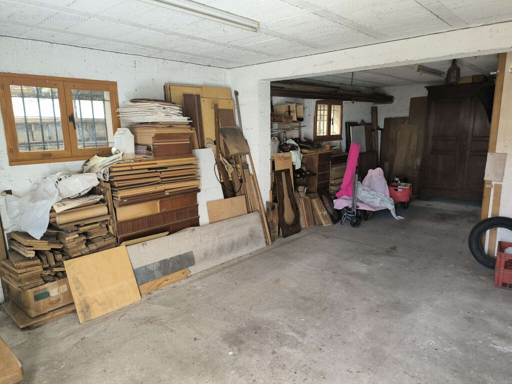 Maison à SAINT-PEREUSE