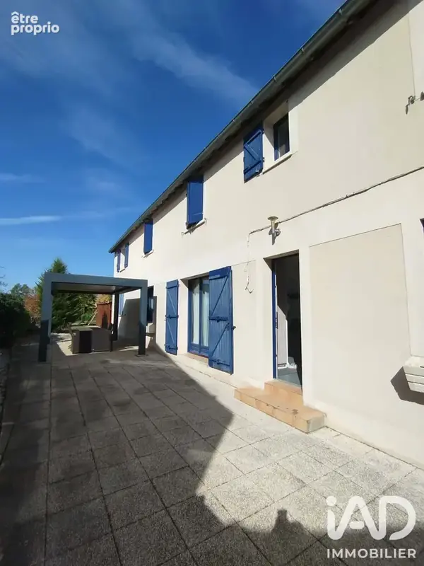 Photo 1 - Maison à BOURGES