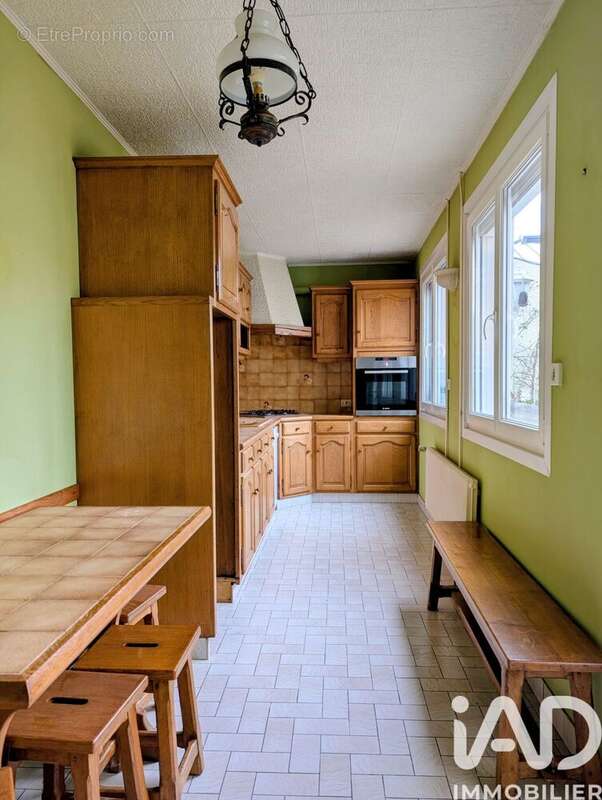 Maison 217 m² à Chalons-En-Champagne  - photo 5