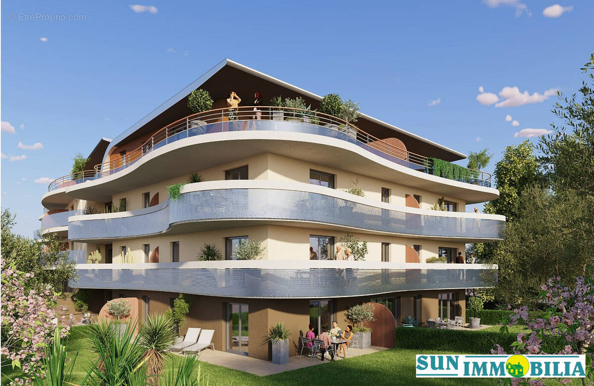 Appartement à VILLENEUVE-LOUBET