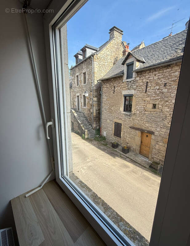 Maison à BERTHOLENE