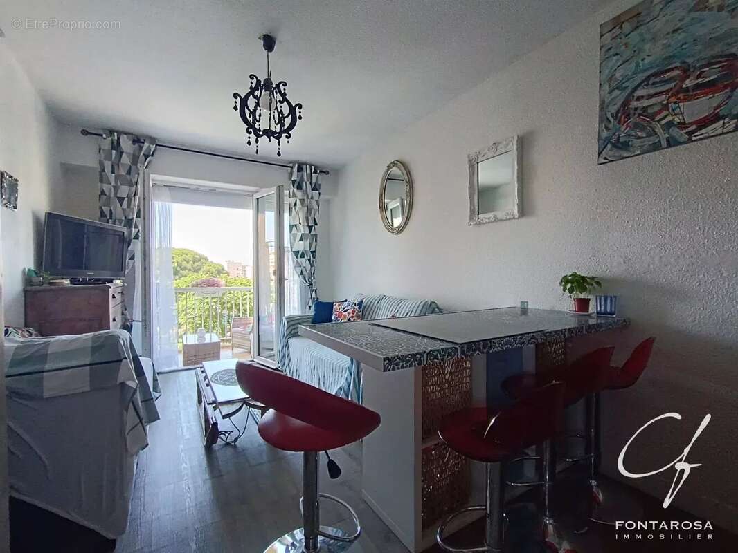 Appartement à FREJUS