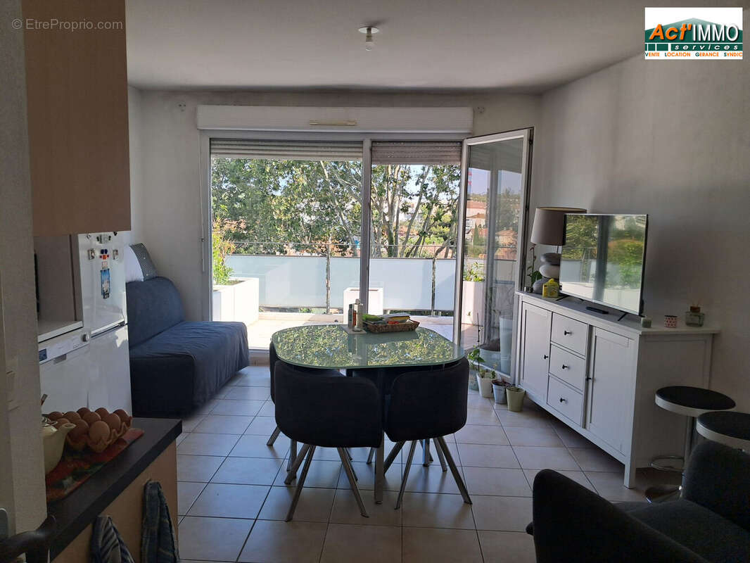 Appartement 42 m² à Istres  - photo 6