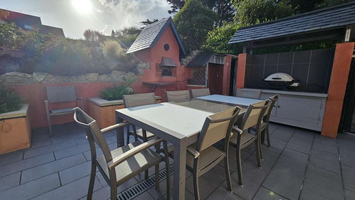 Maison à CAMARET-SUR-MER