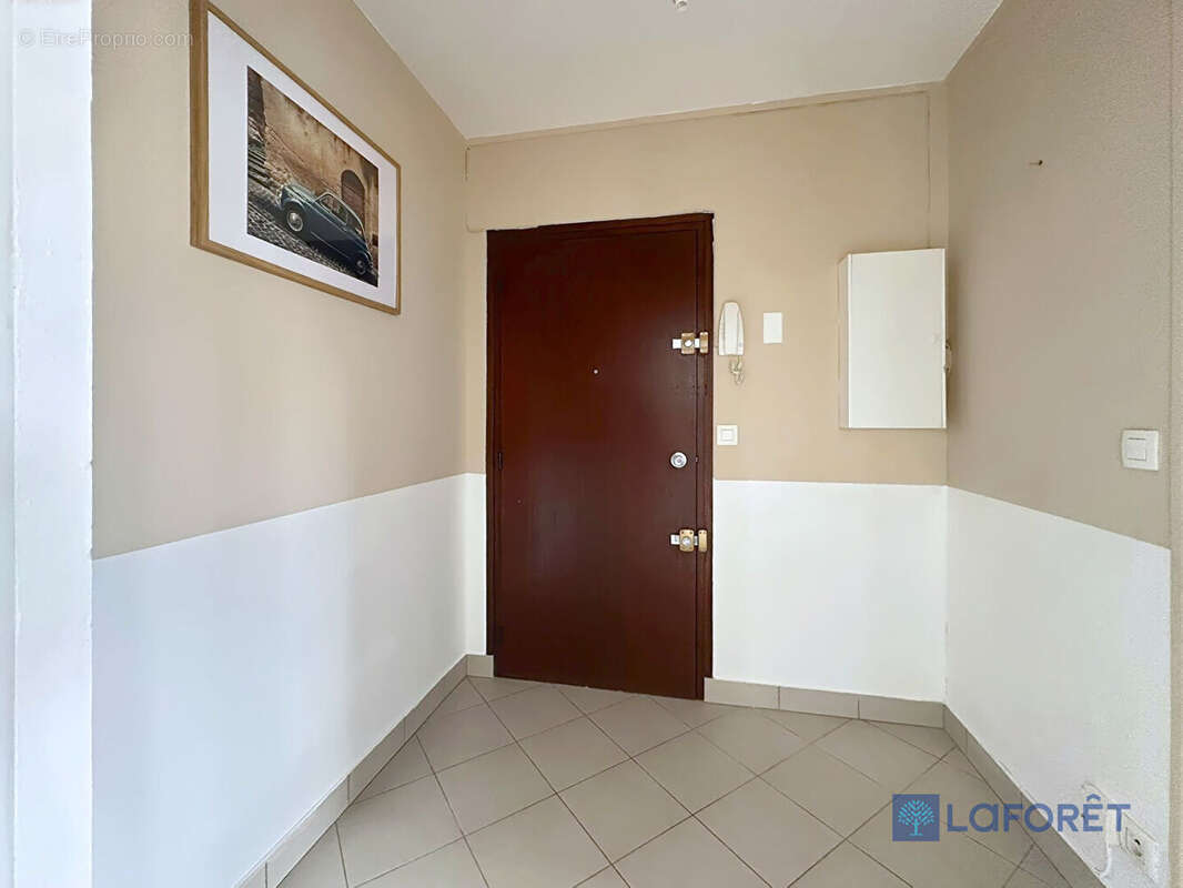 Appartement à ARPAJON