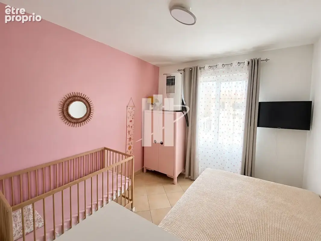 Appartement 3/4 pièces - Vendu loué - Garage - Piscine - photo 8