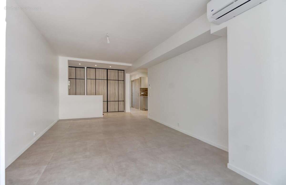 Appartement à CAGNES-SUR-MER
