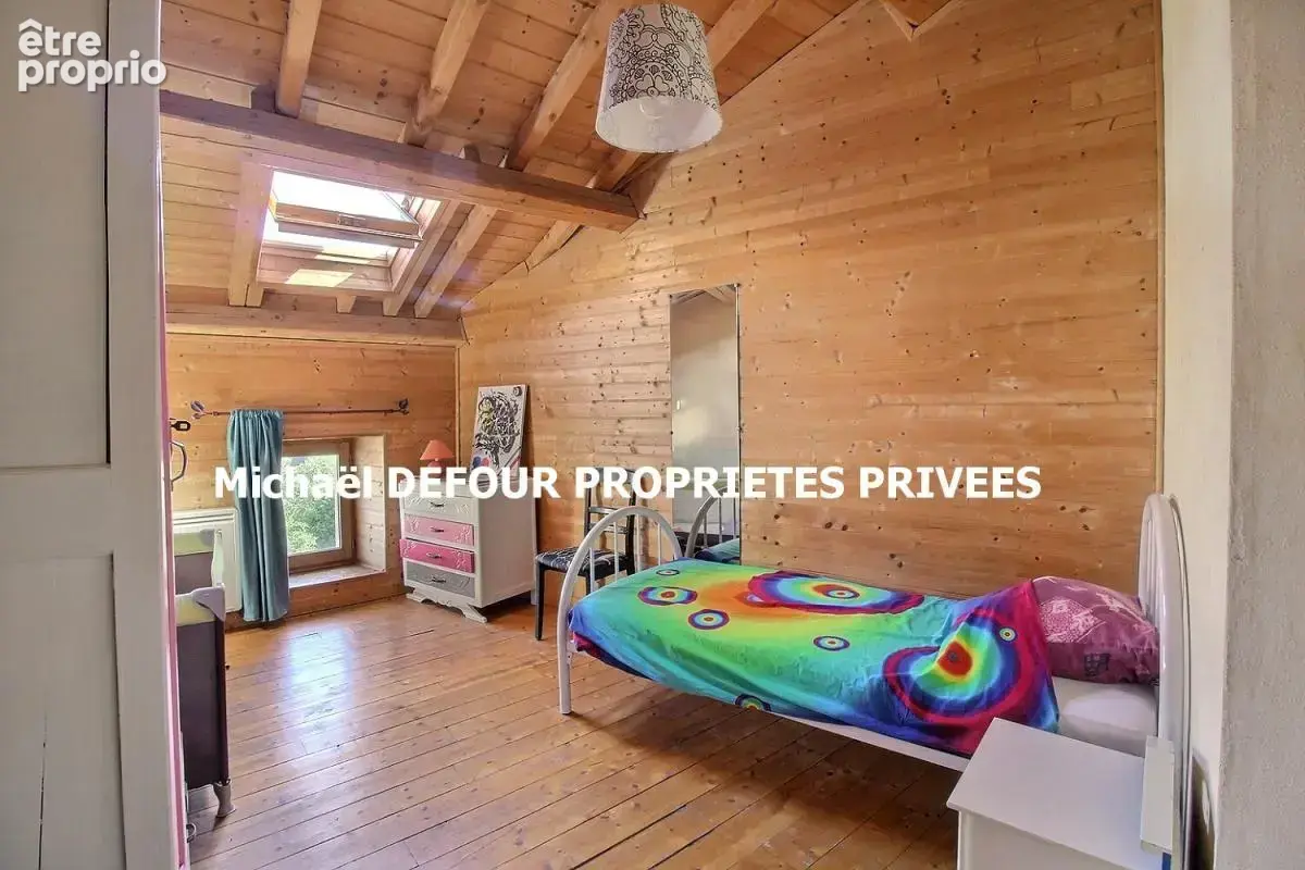 Bas-en-Basset 43210 Maison en pierre 177 m² 5 chambres - photo 7