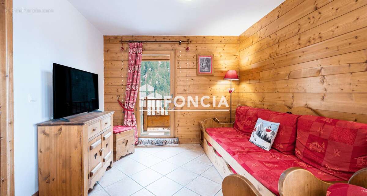 Appartement à CREST-VOLAND