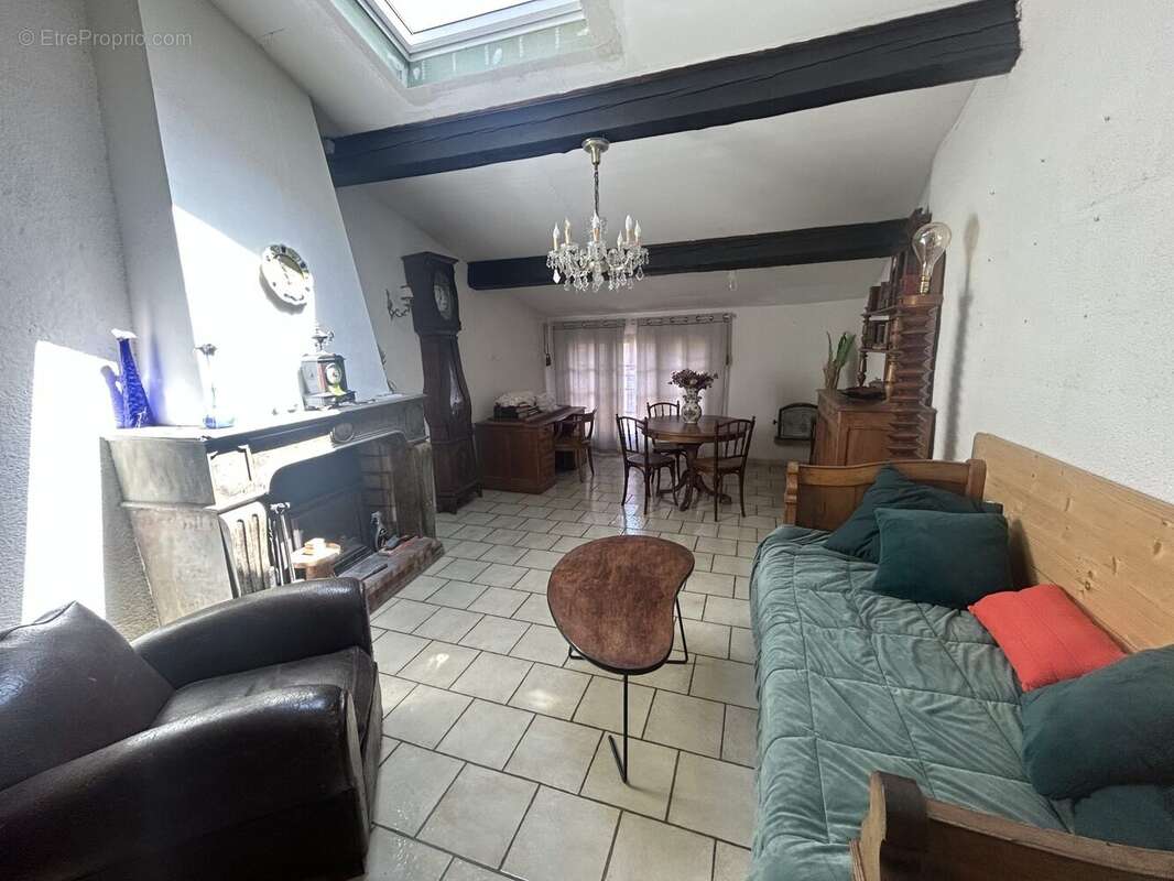 Maison 151 m² à Montalba-Le-Chateau  - photo 7