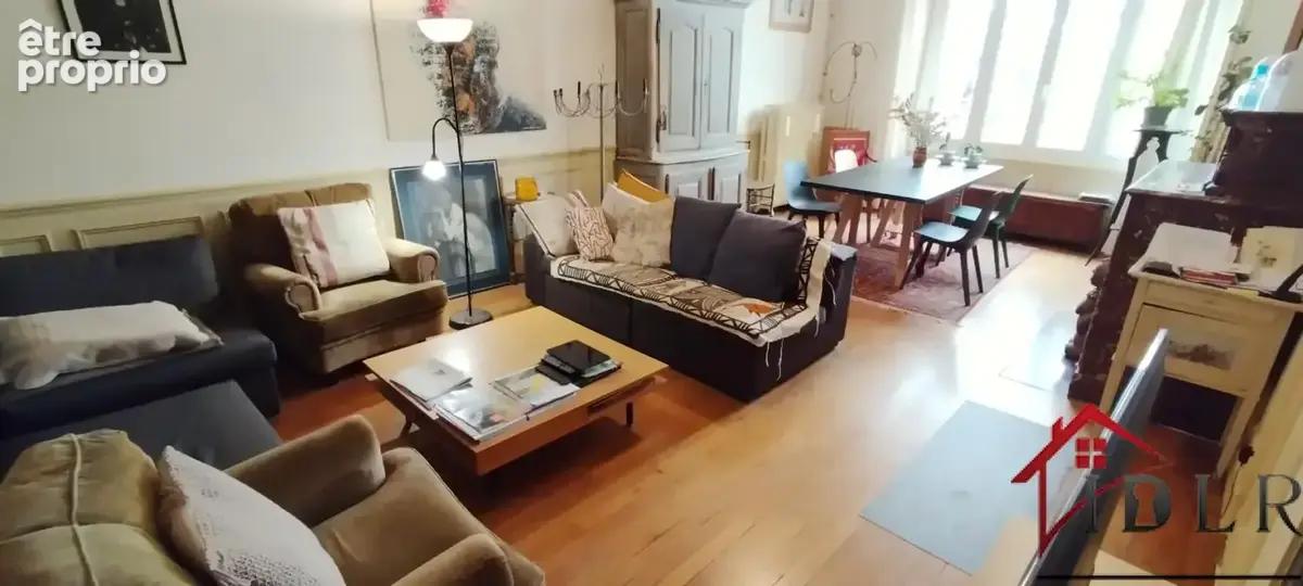 Maison d'artiste, dix pièces, 330 mètres carrés - photo 2