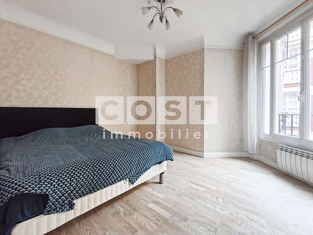 Appartement à ASNIERES-SUR-SEINE