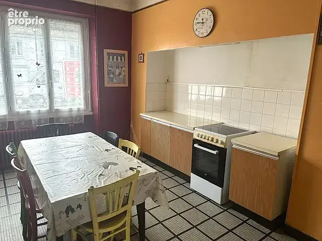 Maison de Bourg 121 M2 4 chambres - photo 2