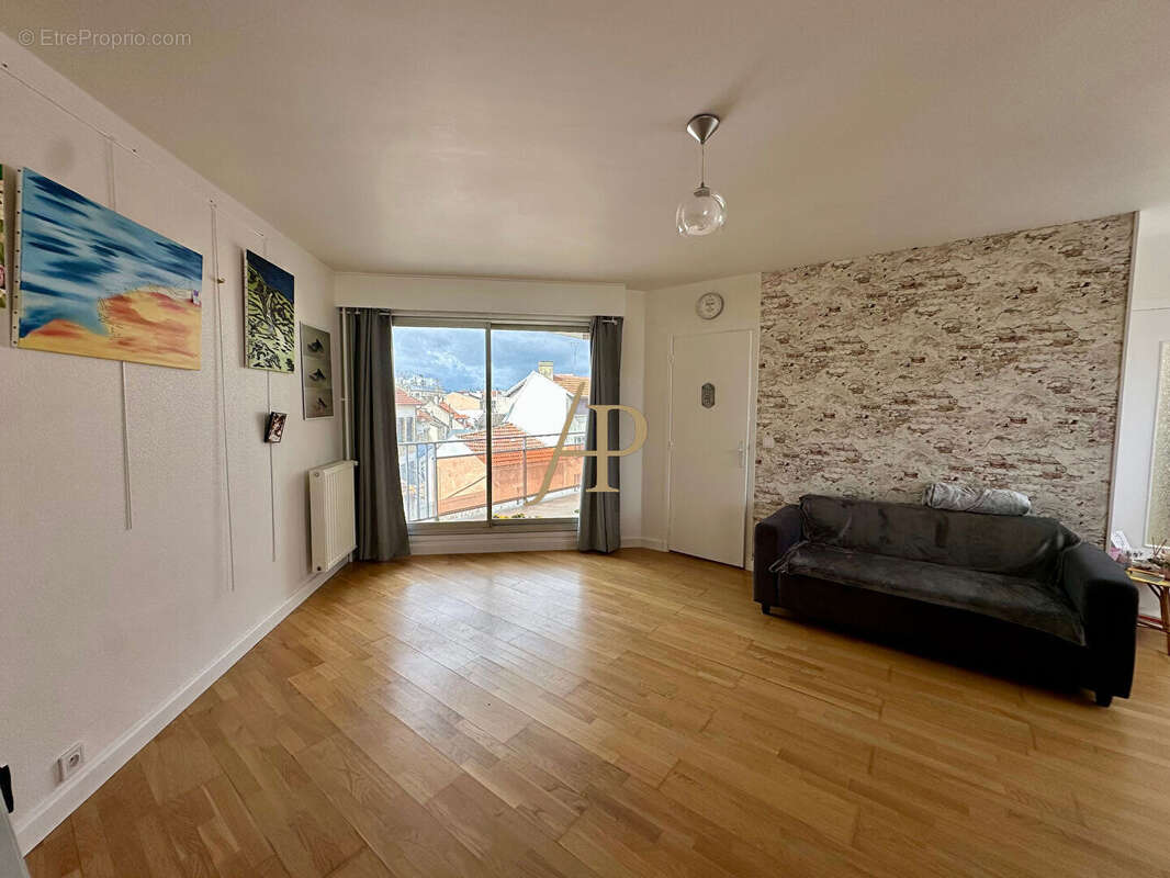Appartement à POISSY