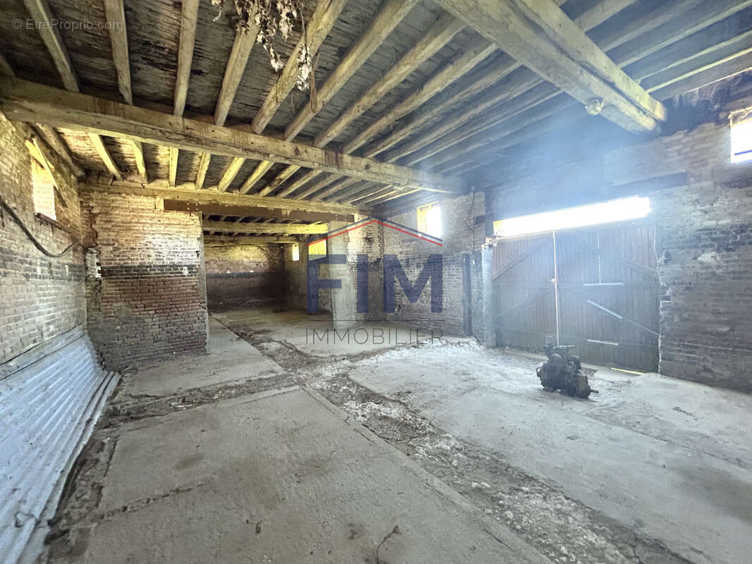 Maison a renover - photo 17