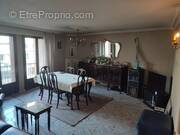 Appartement à PARIS-19E