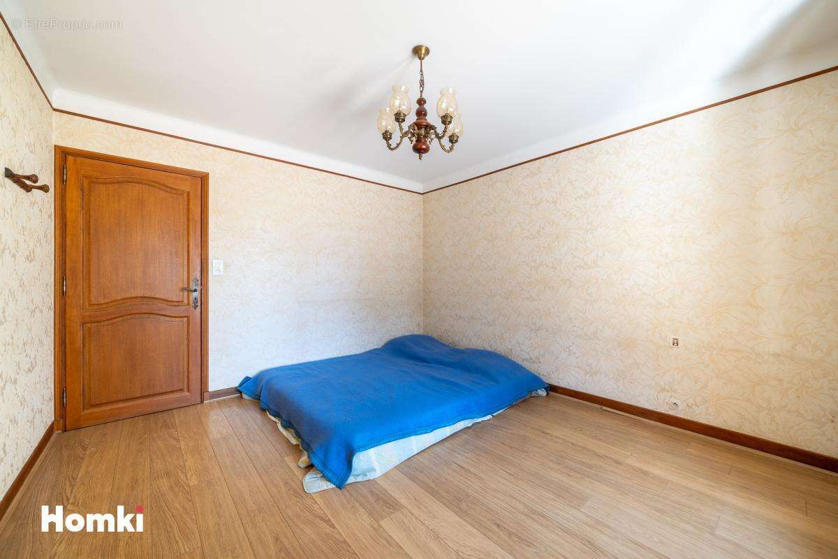 Maison à PIOLENC