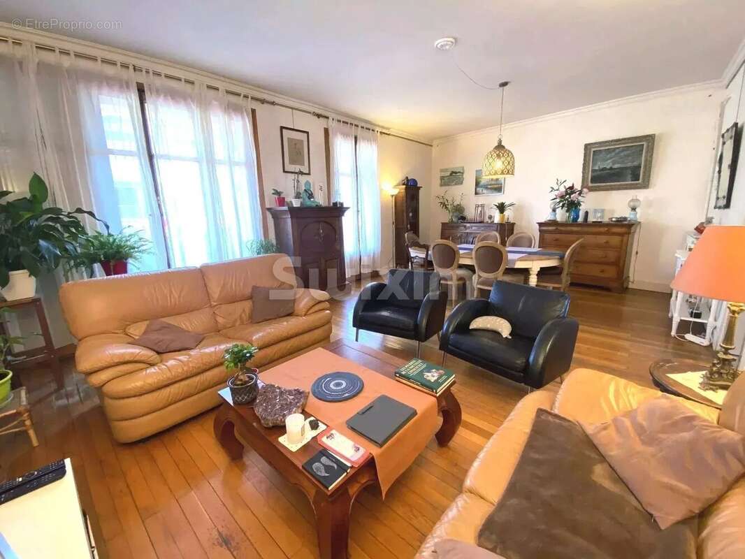 Appartement à EVIAN-LES-BAINS