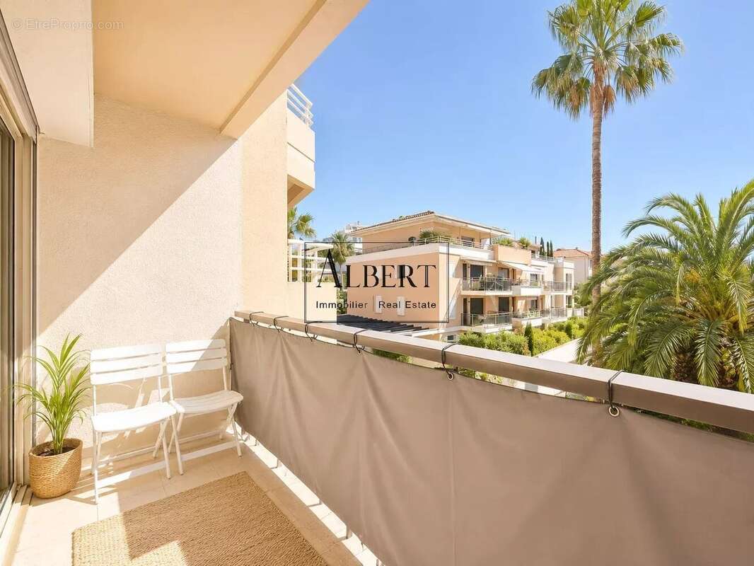 Appartement à CANNES