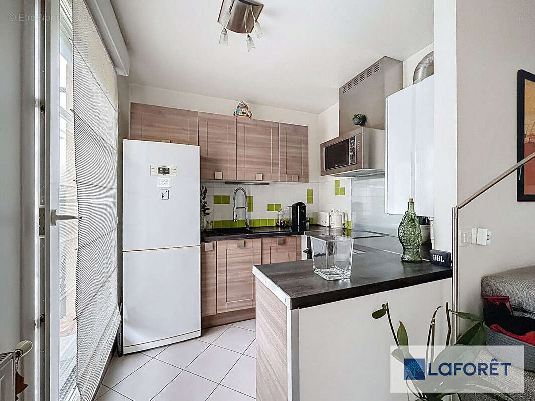 Appartement à LE PLESSIS-TREVISE