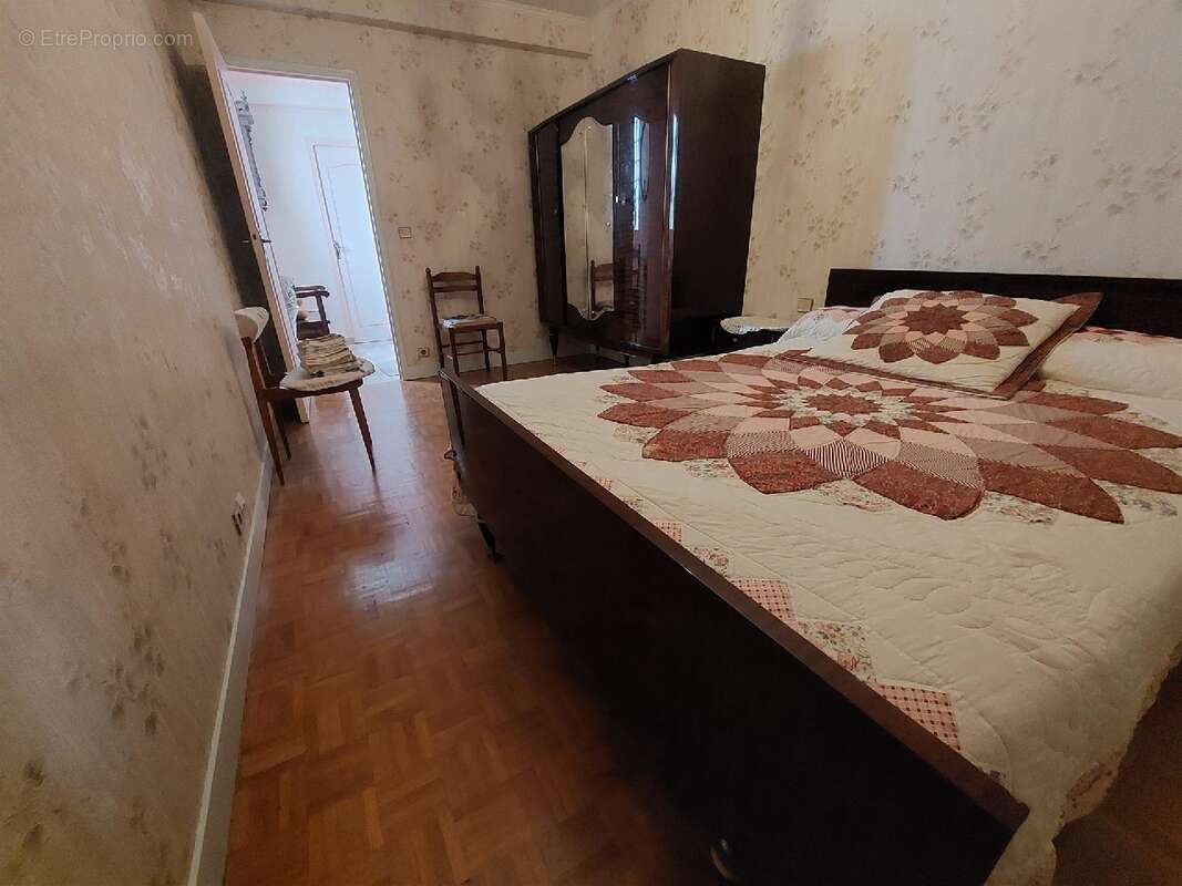 Maison à VIGNEUX-SUR-SEINE