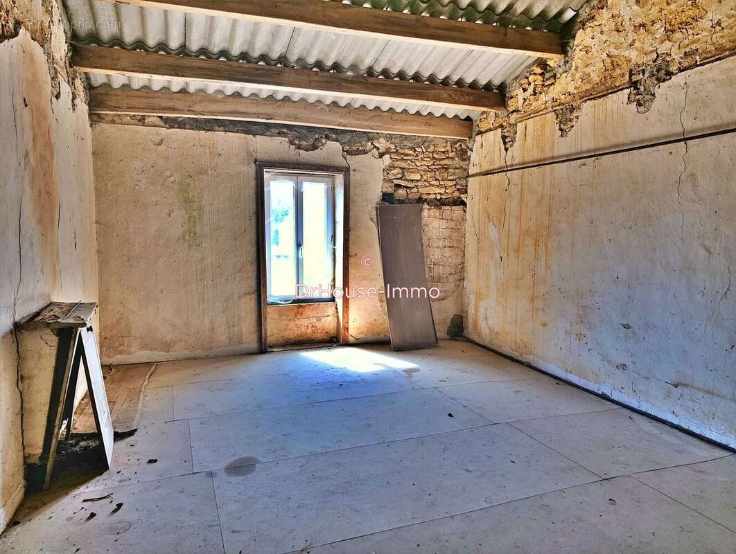 Maison à SIGOURNAIS