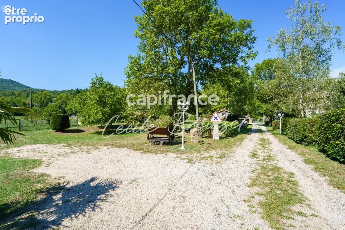 Saint-laurent-de-cerdans 66260 – mas de caractère de 250 m2 – 5 hectares – piscine – sources – dépendances - photo 21