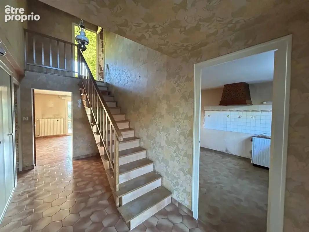 Maison proche commodités - photo 1