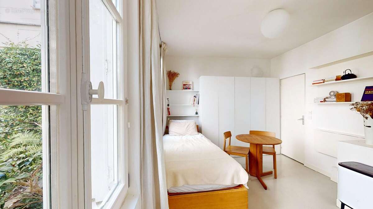 Appartement à PARIS-6E