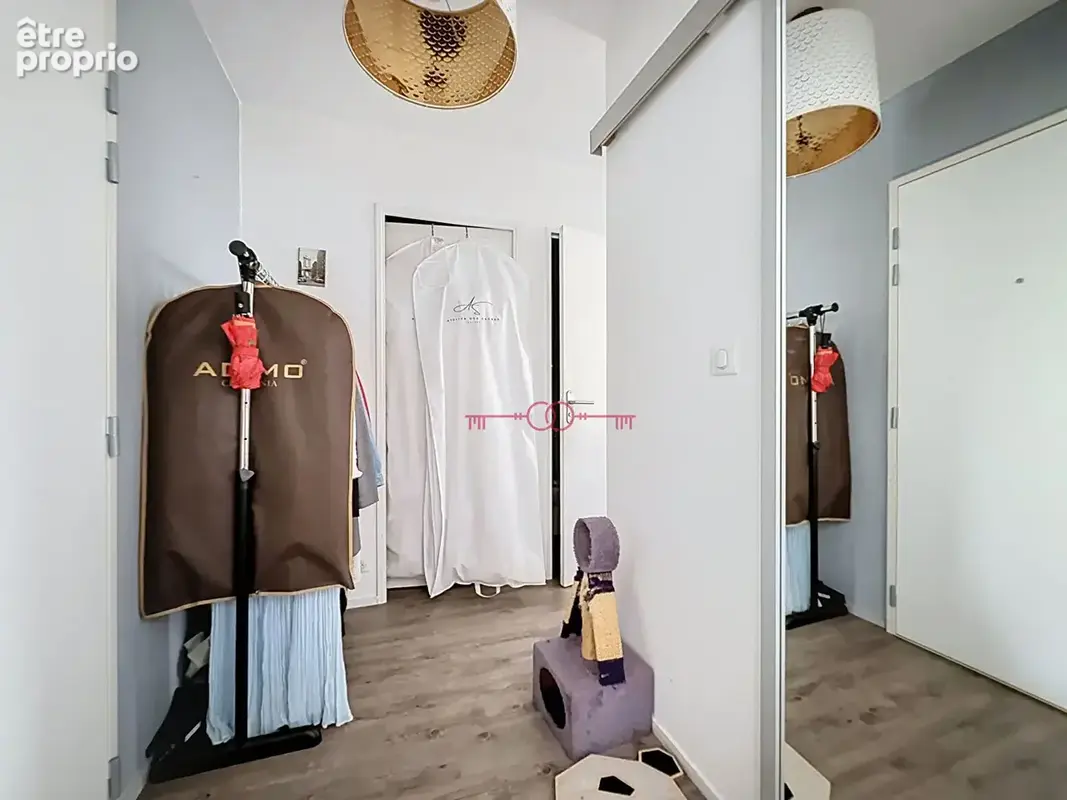 Appartement Reims 2 pièce(s) 53 m2 - photo 9