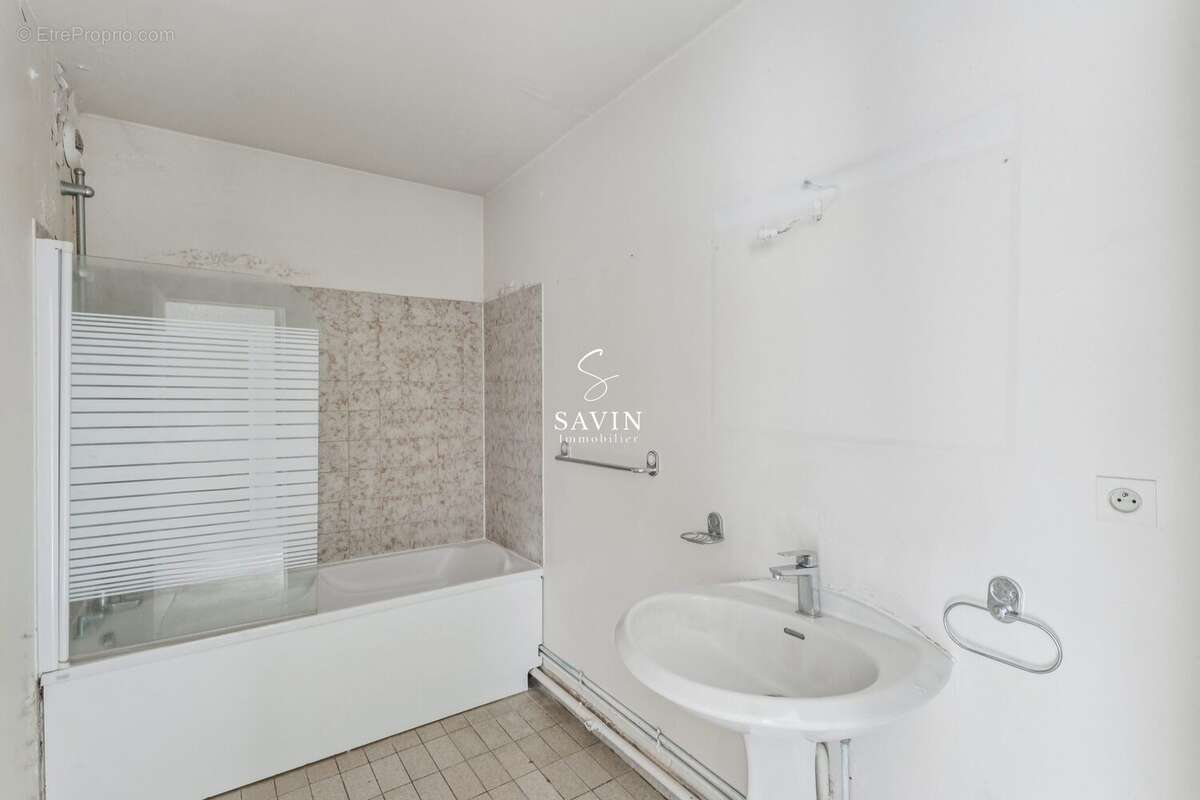 Appartement à PARIS-12E