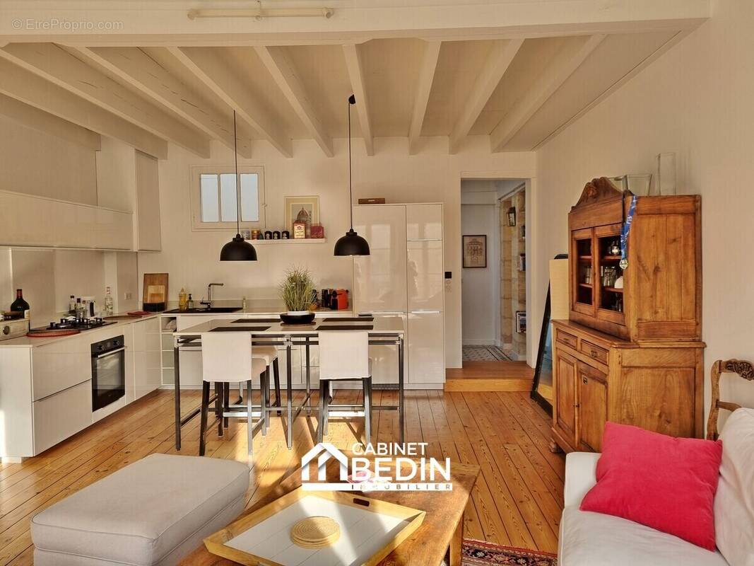 Appartement à BORDEAUX