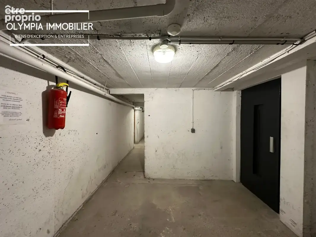 Appartement T3 - 80 m2 - Reims Centre - Vue Dégagée - Et. 8 - photo 16
