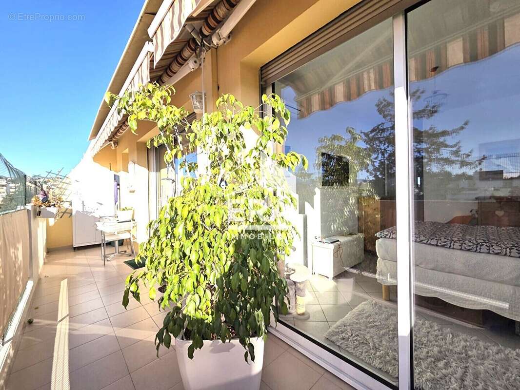 Appartement à CAGNES-SUR-MER