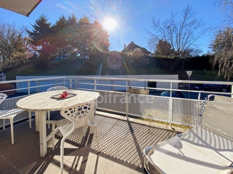 Appartement à THOIRY