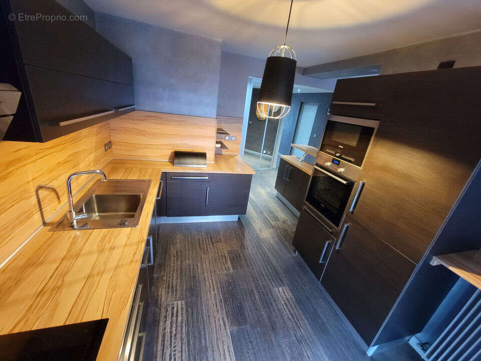 SEJOUR / CUISINE - Appartement à ANNEMASSE