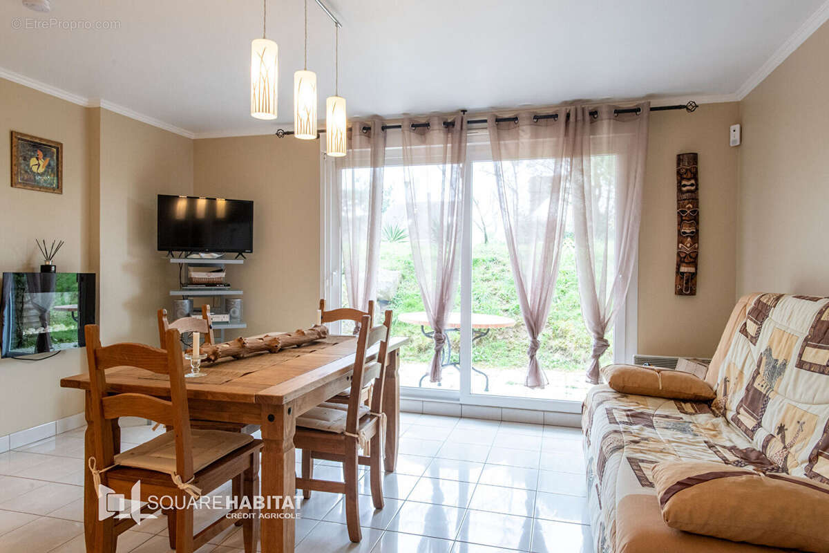 Appartement à CAMIERS