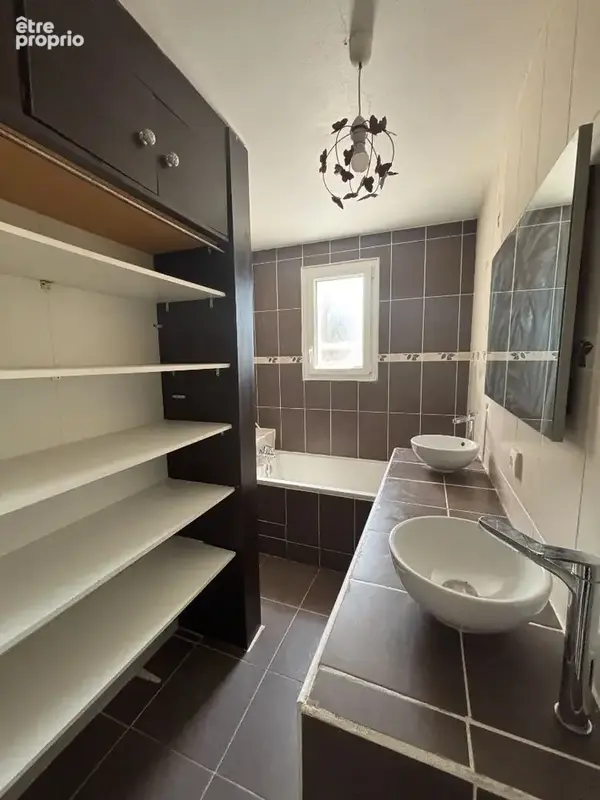 A vendre Maison Le Coudray Macouard , 4 chambres. - photo 9