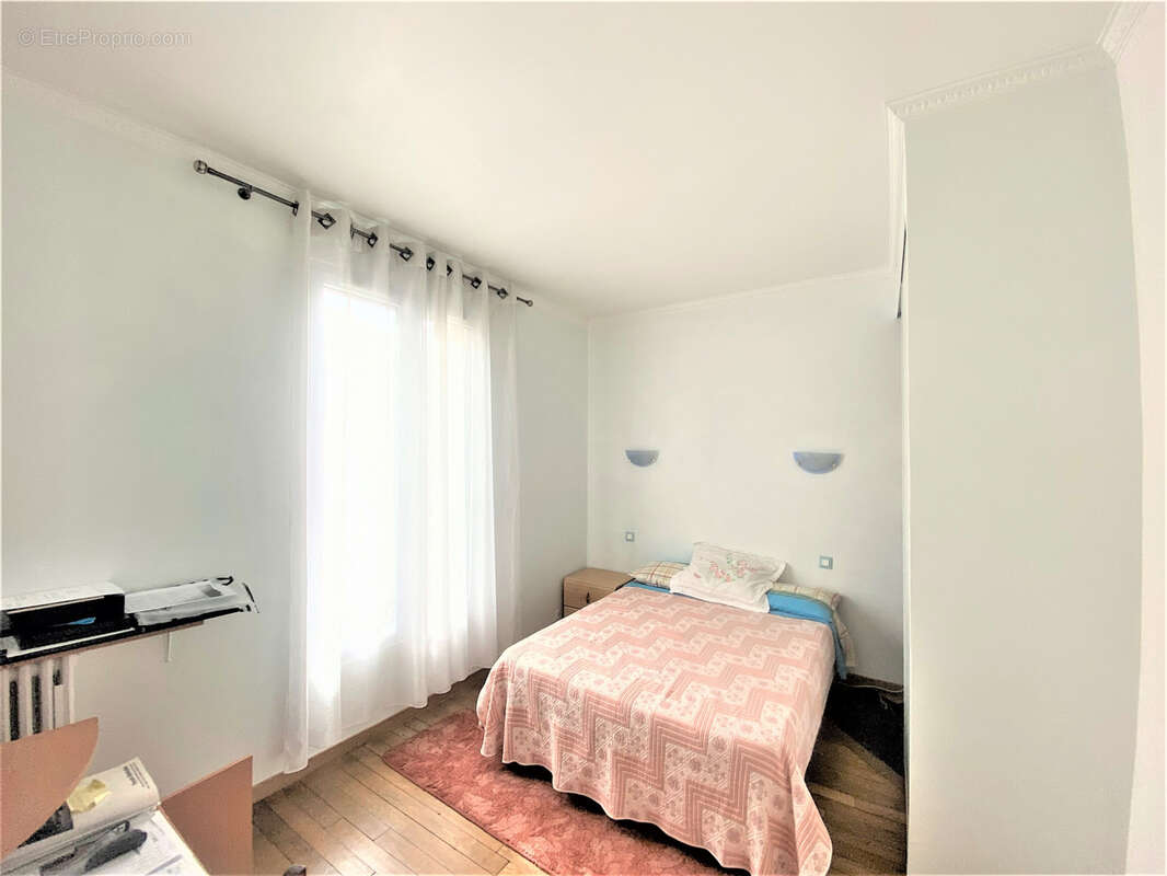 Appartement à EPINAY-SUR-SEINE