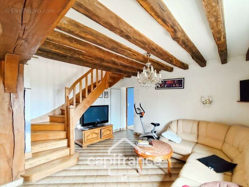 Maison à SAVIGNY-SUR-BRAYE