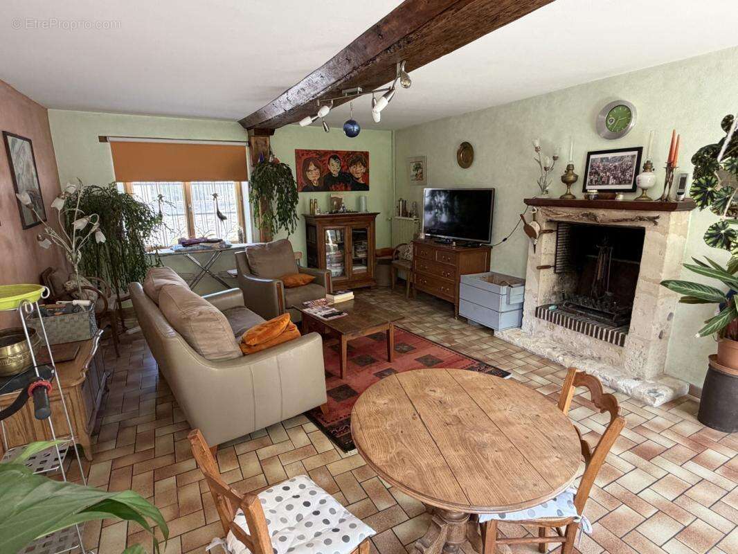 Maison à LE PIN-LA-GARENNE